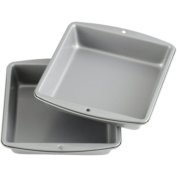 6-Count Wilton Disposable Square Baking Pans With Lids